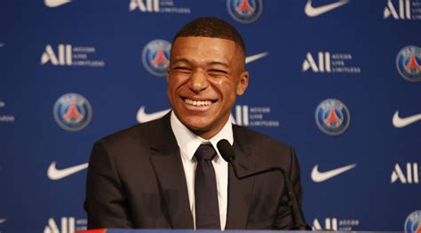 La vérité sur les exigences de Mbappé au PSG fans de foot