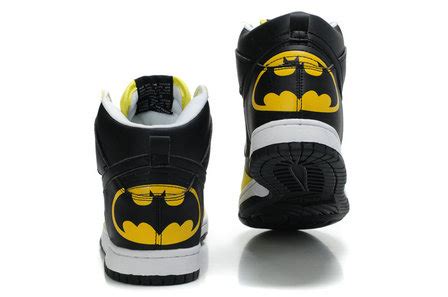 Nike Dunks Custom Design Sneakers : Batman Nike Dunk Shoes Black Yellow ...