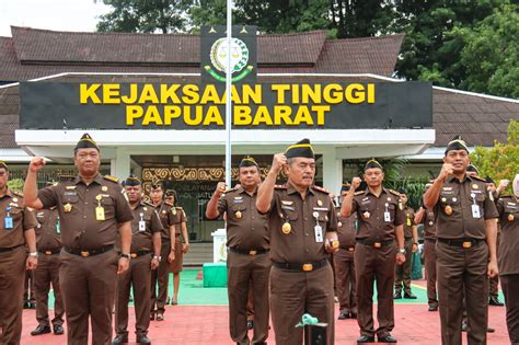 Menuju Wbk Dan Wbbm Kejati Pabar Gelar Apel Pencanangan Zona