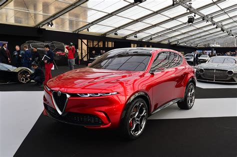 2023 Alfa Romeo Tonale Vs 2022 Jeep Wrangler 4xe Italian Class Or Off Road Plug In Power