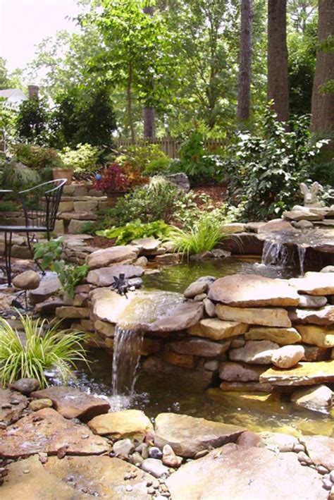 waterfall-garden-for-koi-pond | HomeMydesign