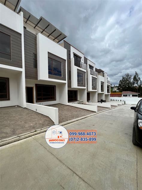 Venta Casa En San Blas Cuenca C860 Icasas Ec