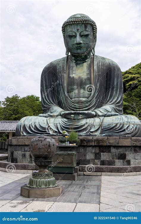 The Great Buddha Statue At Kotokuin Shrine In Kamakura Japan Editorial Image Image Of Blue