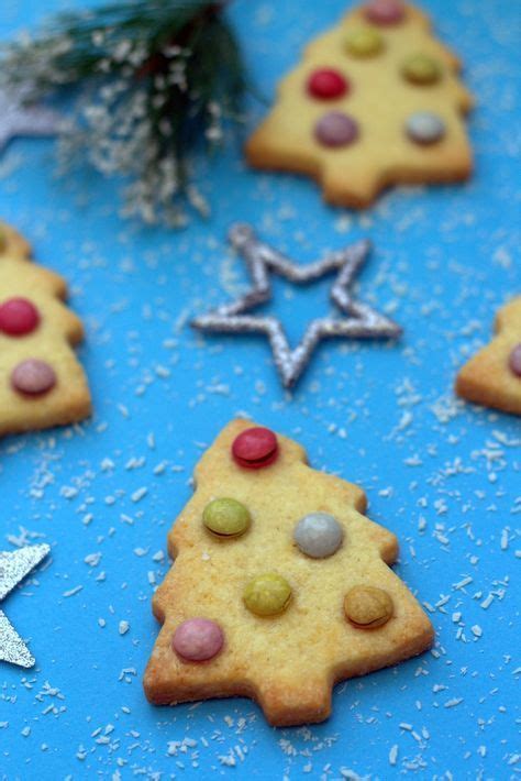 Biscuits sapin de Noël aux smarties Amandine Cooking Biscuit de