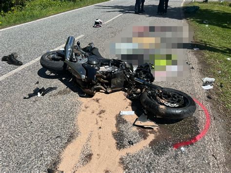 Th Ringen T Dlicher Motorradunfall Biker Stirbt An Ort Und Stelle