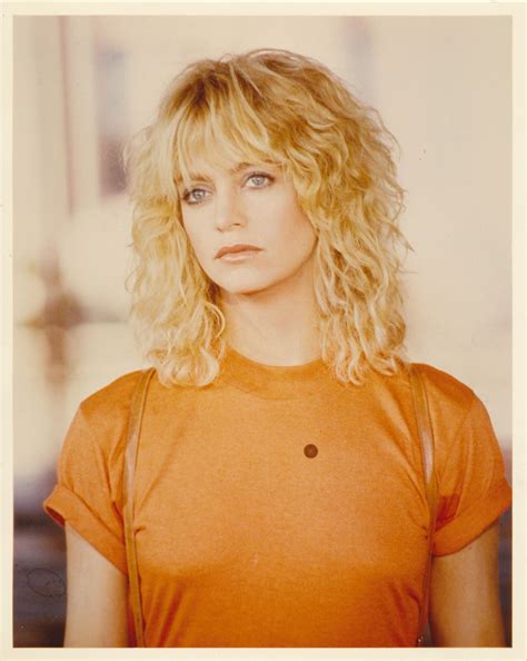 Pin On The Beautiful Goldie Hawn