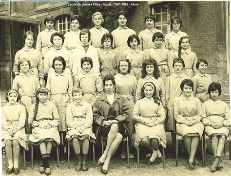 Photo De Classe 4ème De 1962 Lycée De Jeunes Filles Copains Davant