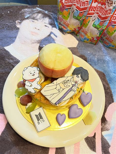 Bts Community Posts ジンタイム🎂🎂🎂 いつも、 グゥちゃんにウザ絡みするジンくん、 センイル㊗️メッセージもだけど