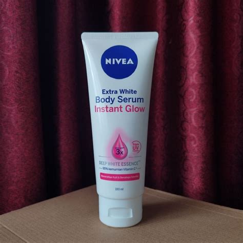 Jual Nivea Extra White Instant Glow Body Serum 180ml Shopee Indonesia