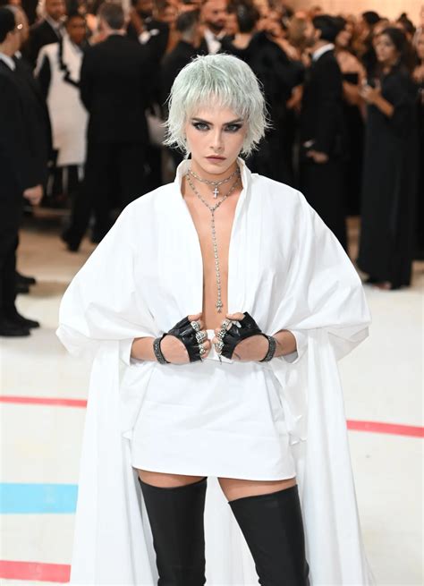 Pastel Pixie Cara Delevingne Hair Charlotte Tilbury Makeup Met Gala