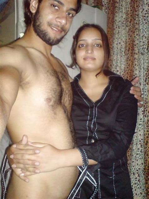 Pakistani Lahore Girl Saima With Her Bf Porn Pictures Xxx Photos Sex