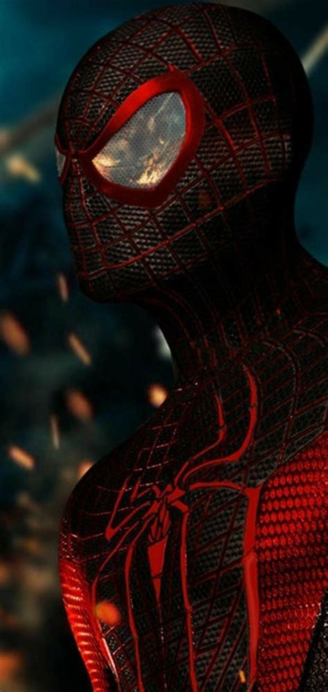 The Amazing Spider Man Is Shown In This Image