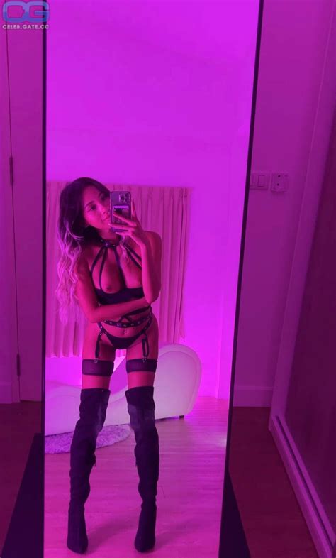 Experience Ninacola's Most Daring Erome Side