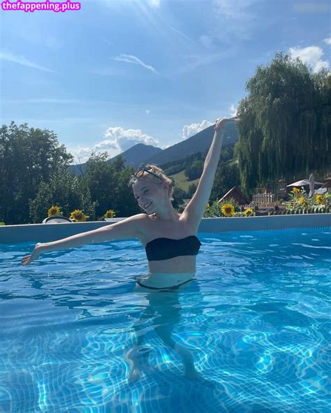 Esther Graf Esthergraf Nude Onlyfans Photo The Fappening Plus