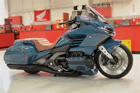 Honda Unveils Custom Gold Wing At Daytona Bike Week Rider Magazine