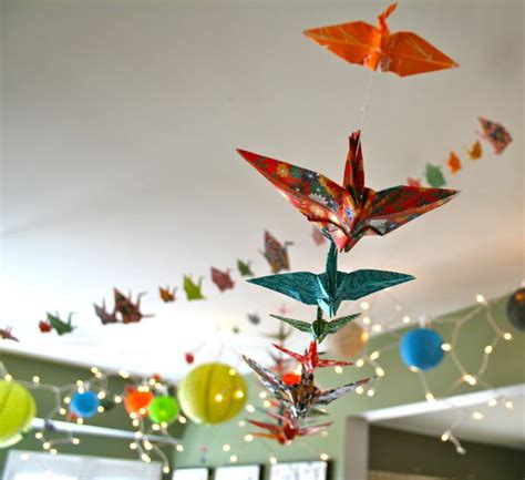 15 Unique Ways To Use Origami To Decorate Room And Add Some Creativity