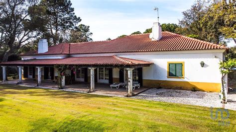 Quintas e casas rústicas Quinta T5 à venda em Benavente SUPERCASA