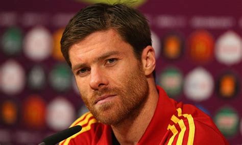 Xabi Alonso Cortado Da Sele O Espanhola Por Contus O Jornal O Globo