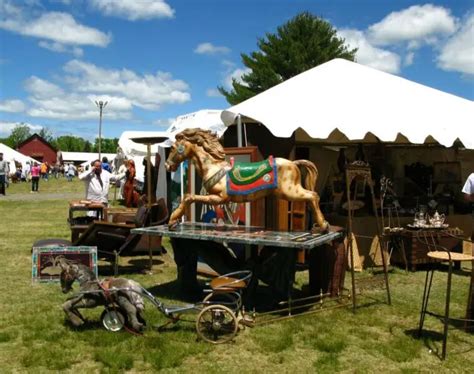 Us Flea Markets You Absolutely Should Visit This Summer Flea