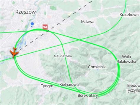 Ogromny Samolot Kr Y Nad Rzeszowem Mieszka Cy Zaniepokojeni Super