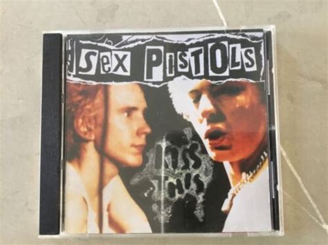 Sex Pistols Kiss This CD 1992 Vg Condition Freepost 77778648925 EBay