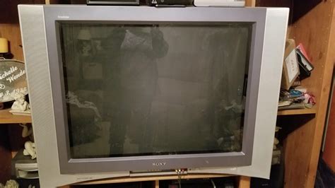 I Finally Bought This Crt Tv That I Always Wanted The Sony Trinitron Kv