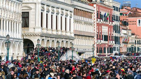 Touristenstr Me Regulieren Venedig Beschlie T Eintritt F R Tagestouristen