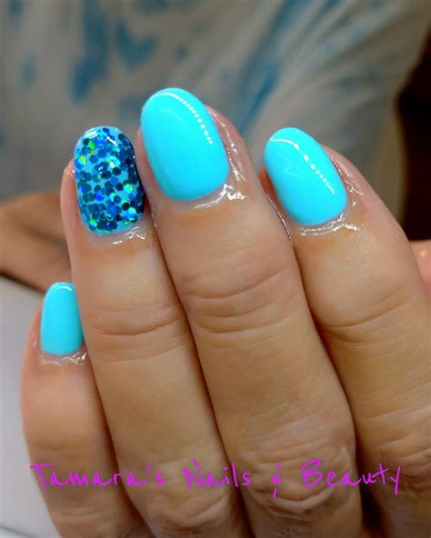 UPDATED: 50+ Eye-Catching Aqua Nails (June 2020)