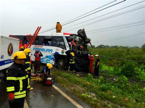 Un Muerto Y Seis Heridos Deja Accidente En La Vía Durán Yaguachi