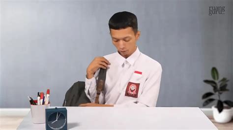 Video Belajar Kebahasaan Teks Eksposisi Bahasa Indonesia Untuk Kelas 10 IPA