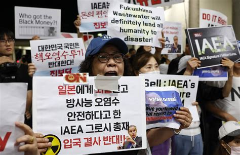 Iaea Chiefs Visit To South Korea Draws Protests Against Fukushima