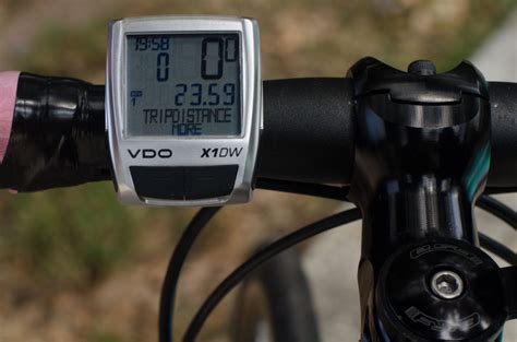 VDO X1DW cyclocomputer - petitebikefit.com