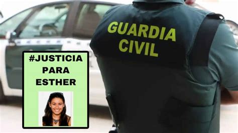 Caso Esther López Óscar denuncia la aparición de carteles en el coche