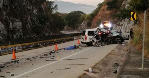 Accidente En La Autopista Del Sol Deja 5 Personas Muertas