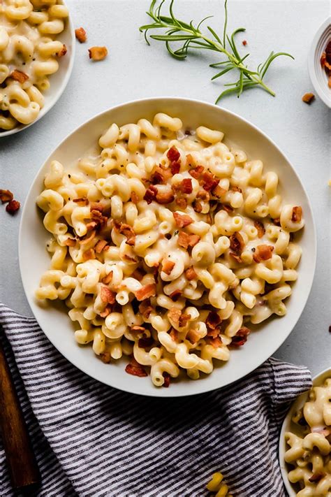 Bacon Mac and Cheese with Rosemary | Life As A Strawberry