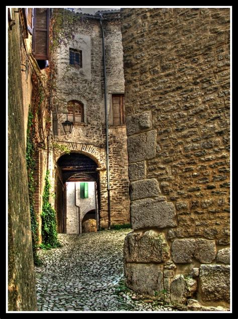 Spoleto - Life in Italy