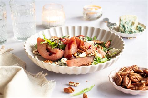 Salade Met Stoofperen En Blauwe Kaas Recept De Kokende Zussen