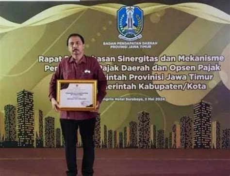 Pemkab Bojonegoro Raih Peringkat 3 Kepatuhan Pembayaran Pajak Kendaraan