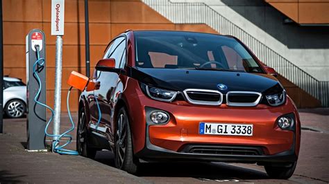 Los eléctricos claves para los resultados financieros de BMW