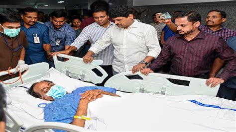 Telangana Former CM KCR Successfully Undergoes Hip Replacement Surgery