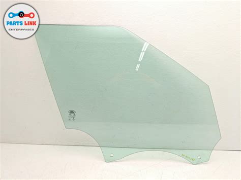 2017 23 Land Rover Discovery 5 Front Right Door Glass Passenger Window Oem L462