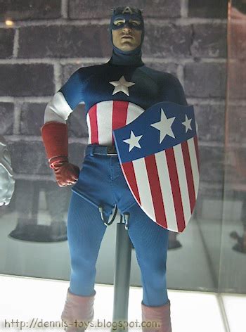 Dennis Toys Hot Toys Stgcc