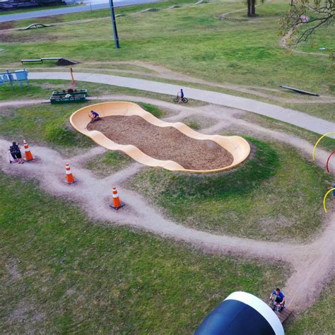 Pumptrack für Skatepark NEOSHO MO World Skate Parks Beton