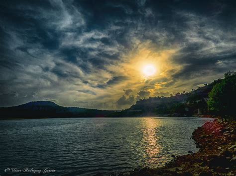 Sfondi Luce Del Sole Tramonto Mare Collina Lago Acqua Natura