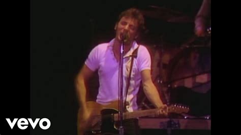 Bruce Springsteen & The E Street Band - Because the Night (Live in ...