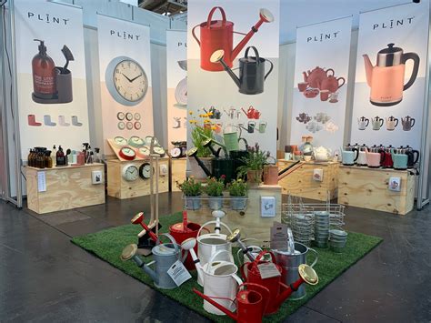 PLINT WHOLESALE – PLINT.eu