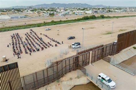 EEUU registra en agosto un récord de cruces fronterizos desde enero