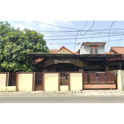 DiJual Rumah Strategis Zona Komersial LT252 LB219 3KT 3KM SHM Di Pondok