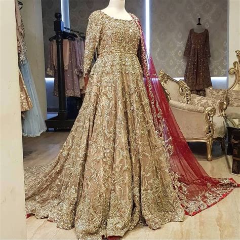 Pakistani Bridal Dresses 2022 For Walima