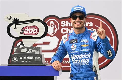 NASCAR Larson Outduels Nemechek To Win Darlington Xfinity Race